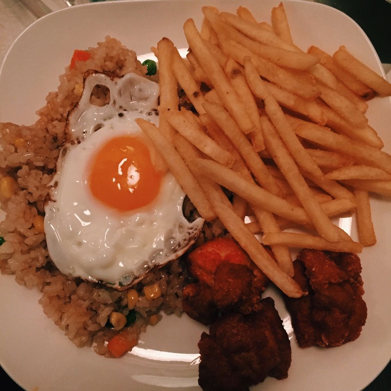 ジャンキーコンボ(CAROLINE DINER)