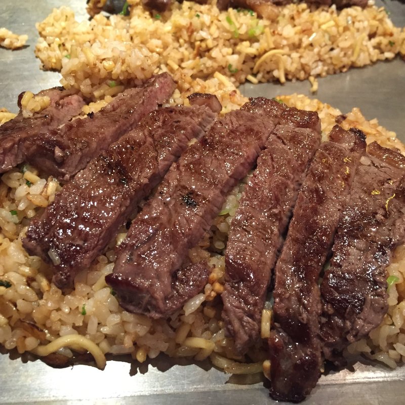 ステーキそばめし(長田タンク筋)