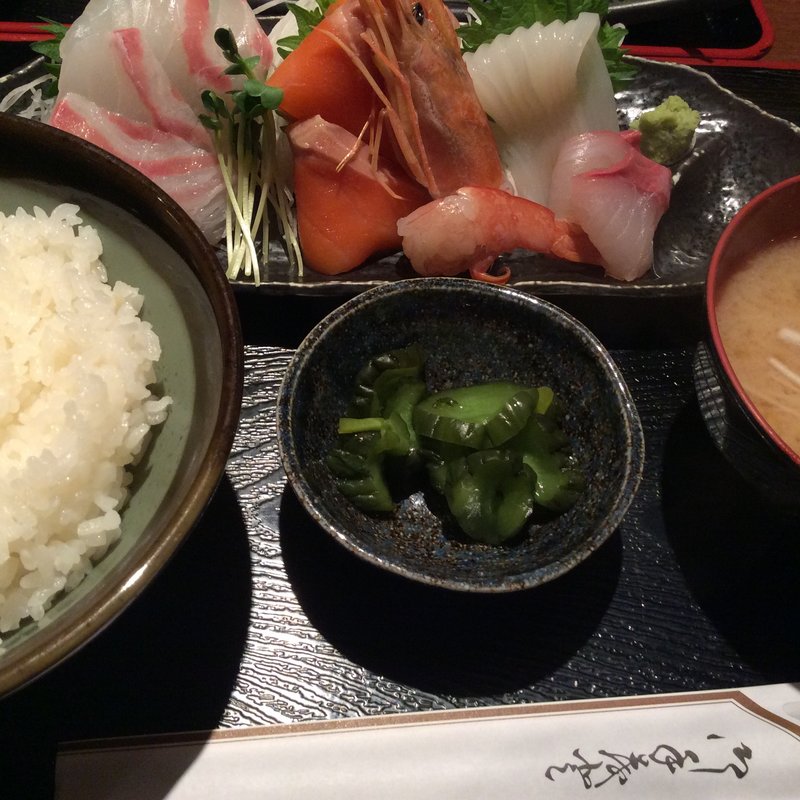 刺身定食(ゔぃゔぃ庵)