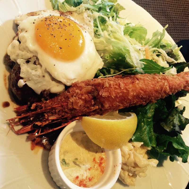 ハンバーグとエビフライのセット(洋食 QUATTRO（クアトロ）)