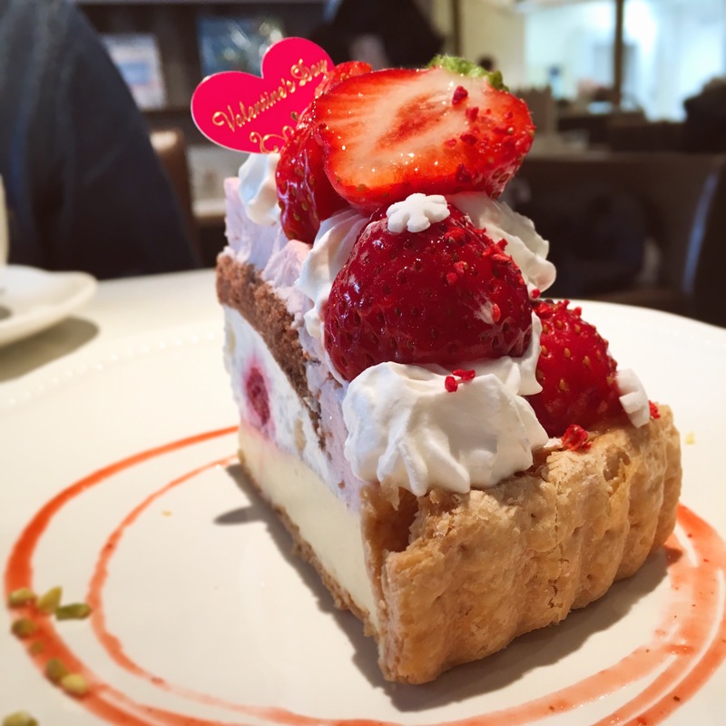 あまおういちごとミルククリームのカスタードタルト(ラ・メゾン アンソレイユターブル 自由が丘店 （La Maison ensoleille table）)