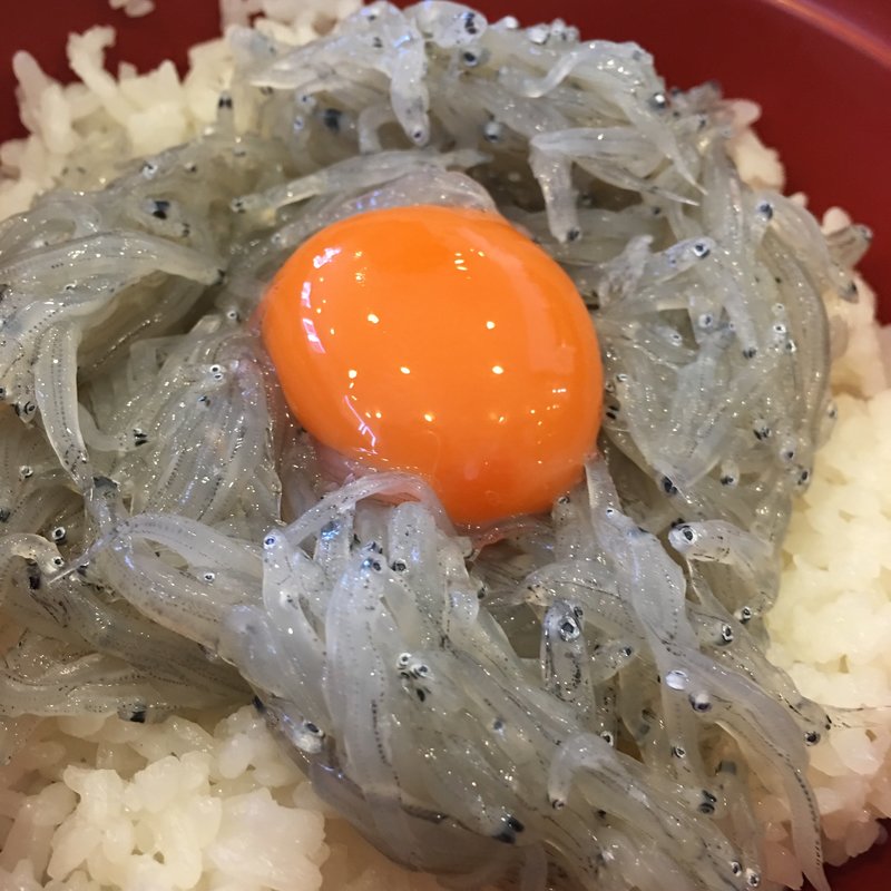 生しらす丼(そうずら庵)