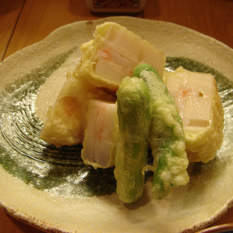 蓮根と海老のはさみ揚げ(やくみや )