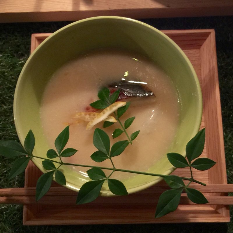 白味噌のお雑煮(ノキシタ エディブル ガーデン （Nokishita Edible Garden）)