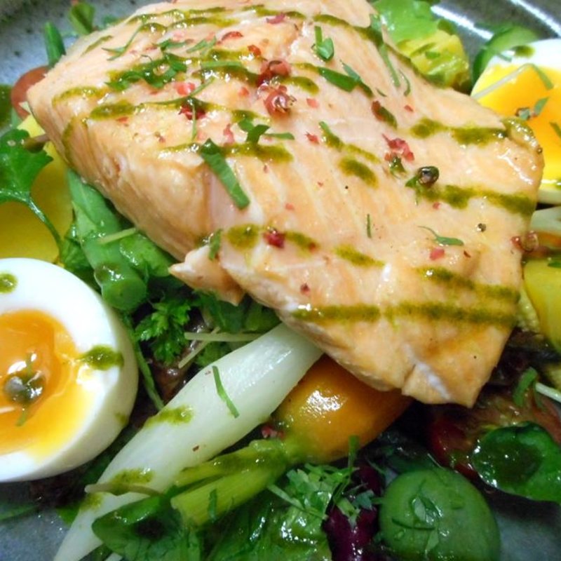 サーモンのムニエル(結喜菜)