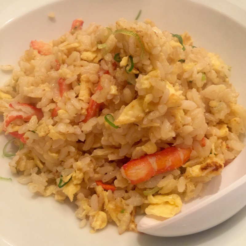 カニ肉チャーハン(夜市的 点心酒場 好 （ヨイチテキ テンシンサカバ ハオ）)