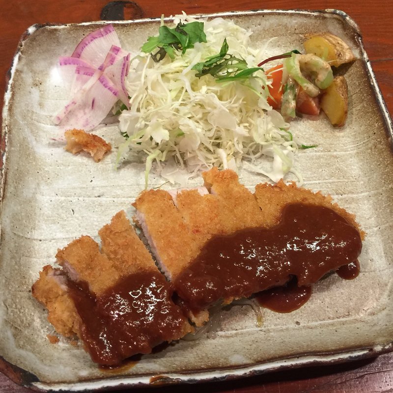 とんかつフルーツ味噌ソース(一膳飯屋 りぃぼん )