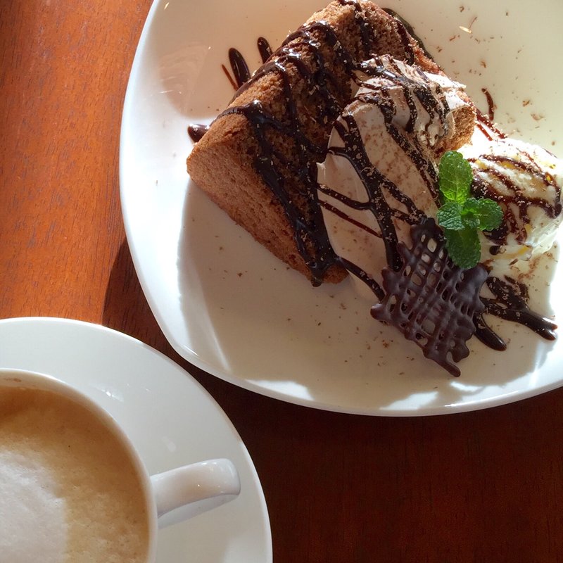 今日のケーキ(カフェ ホーリーホックフォレスト （Cafe Hollyhock Forest）)