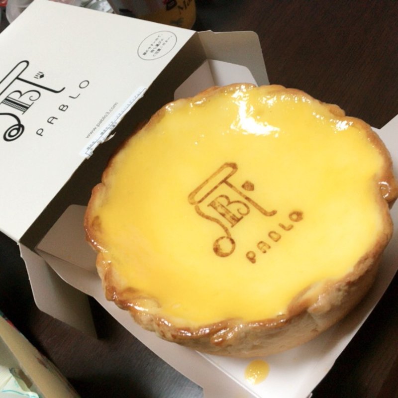 チーズケーキ(ミディアム)(パブロ)