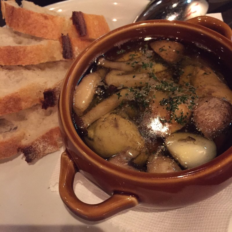 燻製牡蠣のアヒージョ（オイル煮）(オリオン （Restaurant Bar ORION）)