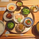 小鉢膳（お漬物/お味噌汁付）(アコメヤトウキョウ （AKOMEYA TOKYO）)