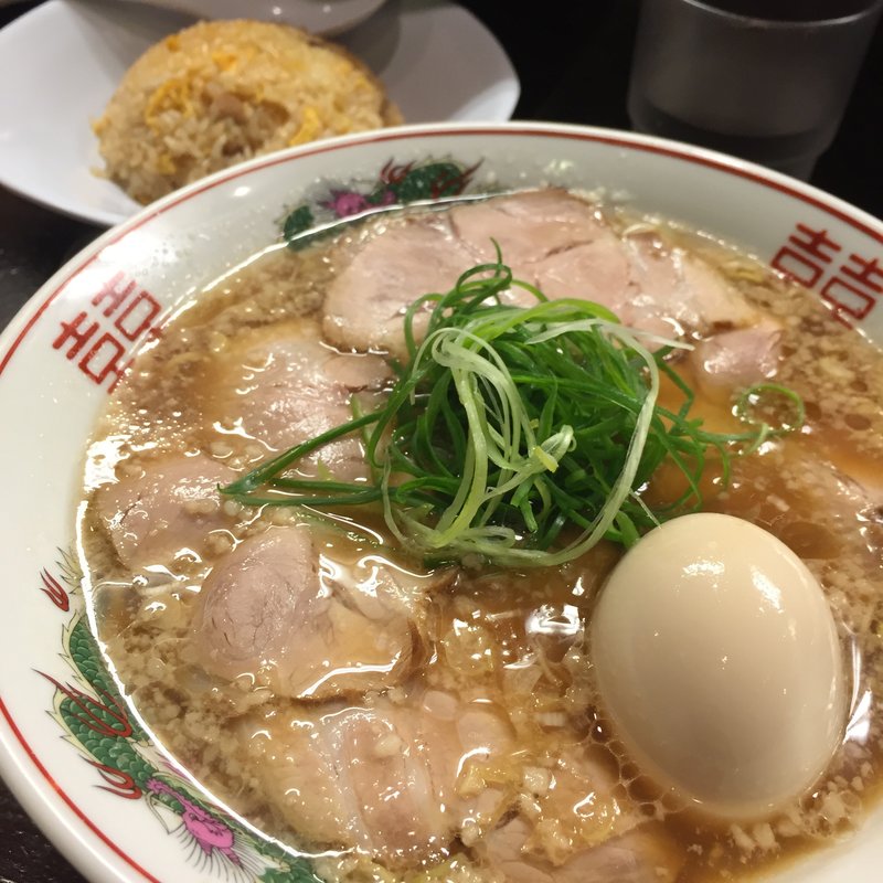 ラーメン半チャーハン(小鉄)