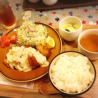チキン南蛮定食(ハングリーチキントリップ )