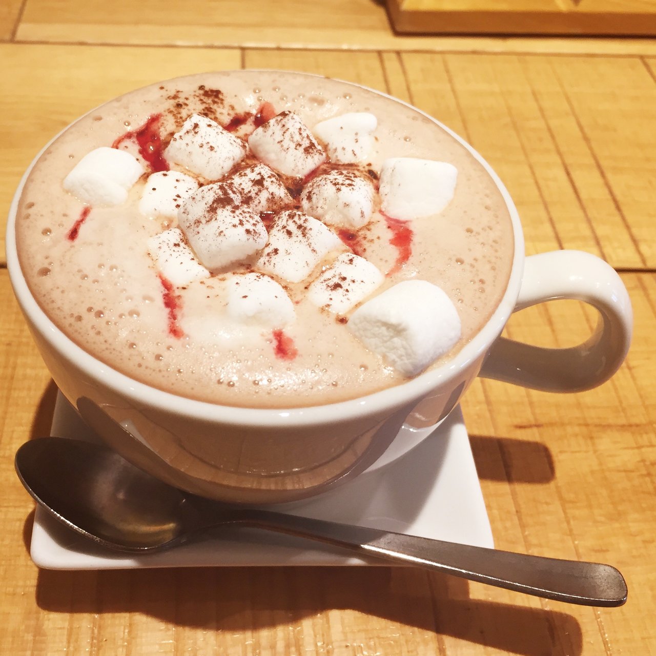 マシュマロ ホットチョコレート(Eggs 'n Things 福岡天神店)の口コミ一覧 おいしい一皿が集まるグルメコミュニティサービス