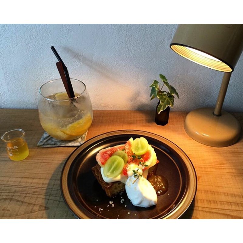 洋ナシといちじく(キビ カフェ （kibi cafe）)