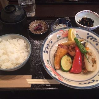 唐揚げ黒酢ランチ(レストラン ミヤコ （RESTAURANT ＭＩＹＡＫＯ）)