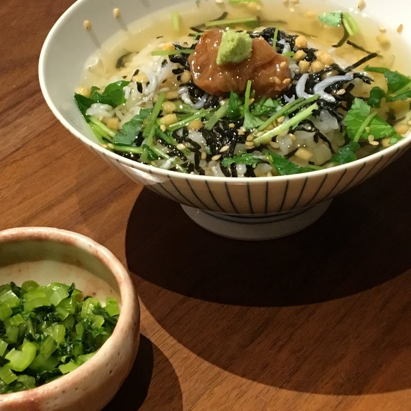 出汁が芳お茶漬け(梅)お新香付き(ミタスカフェ)