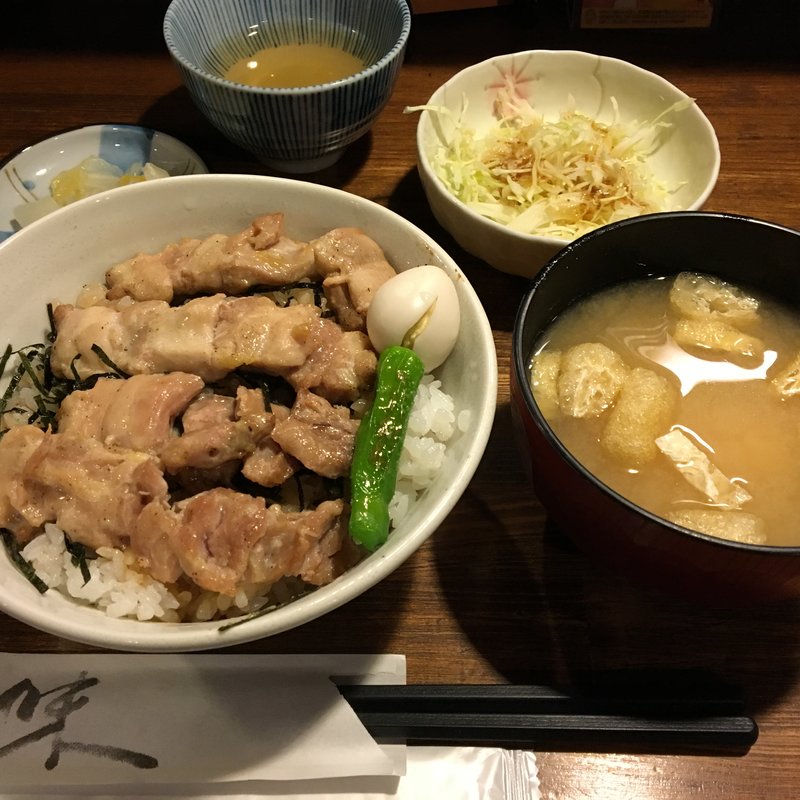 やきとり丼(瓢箪)