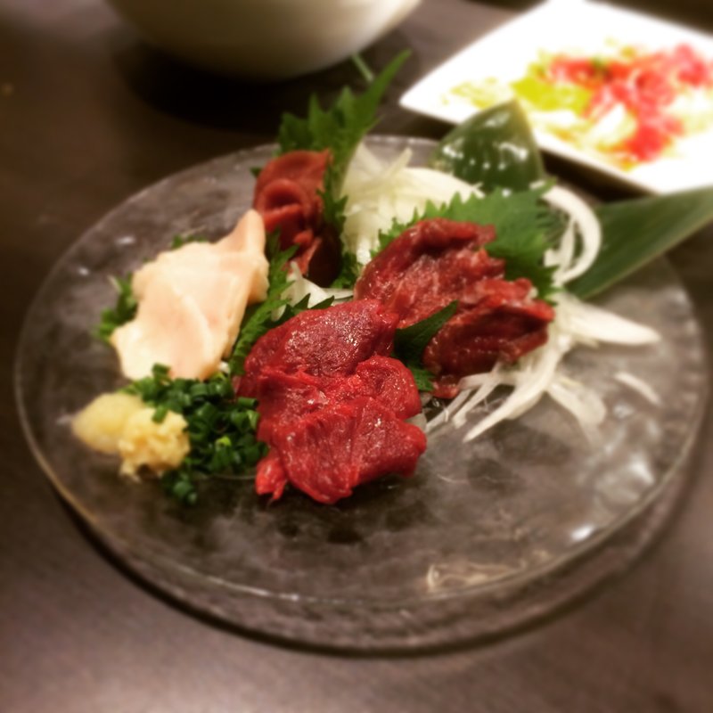 馬刺し4種盛り合わせ(馬か正直 新宿東口店~馬肉ビストロ×セレクトワイン~)