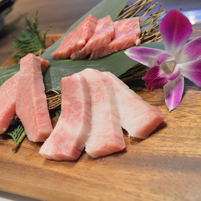 黒毛和牛ロース(焼肉バルdouble )