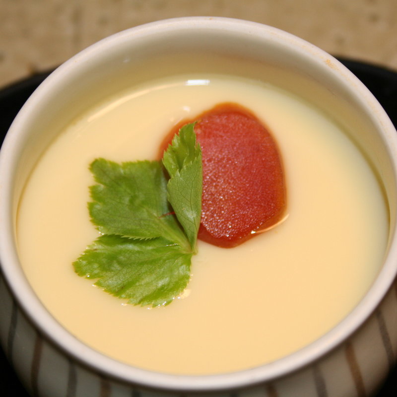 からすみの茶碗蒸し(蔵六鮨 三七味)