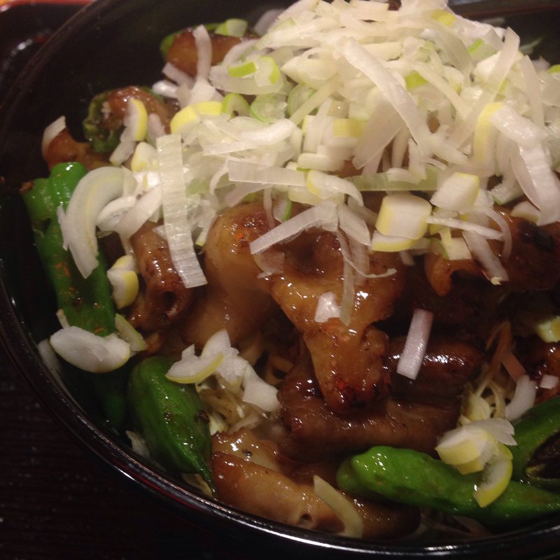 シロタレ丼（シロ1本マシ）(こがめ)