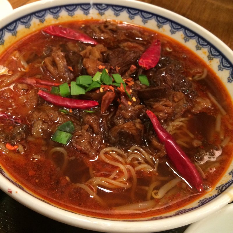 牛すじ辣油ラーメン(宙寅屋 東京ソラマチ店)