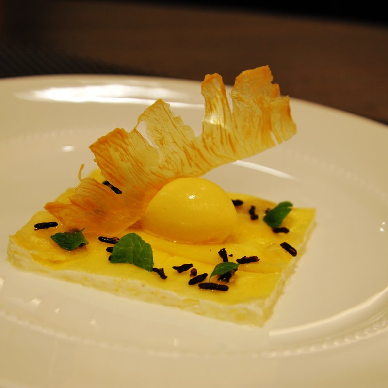 オレンジアイスとアレンジピューレ(a la louche -ア・ラ・ルーシュ-)