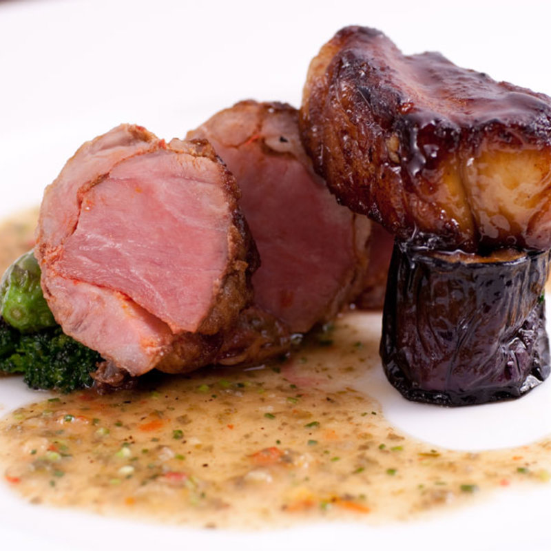 豚肉のグリル　フォアグラと共に(a la louche -ア・ラ・ルーシュ-)