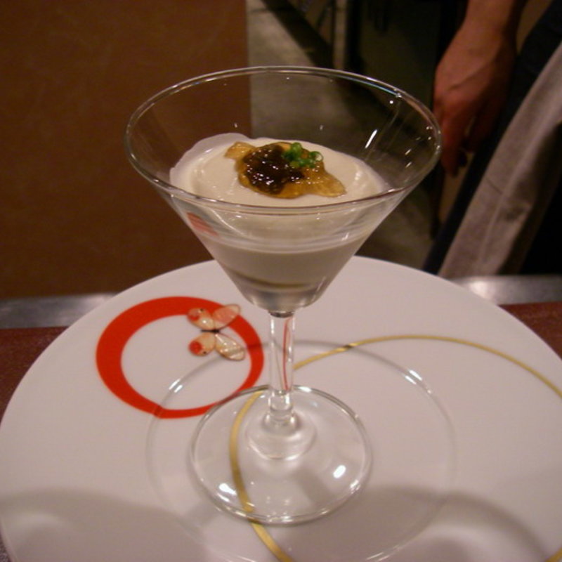 玉葱のムース(アクサングラーブ・ル・ソレイユ)