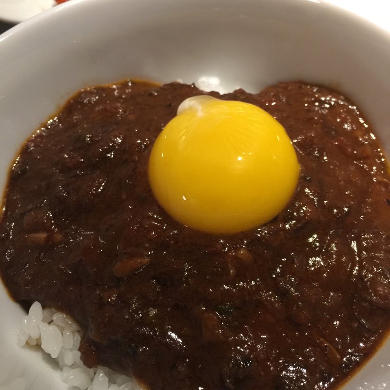 肉師のカレーon玉(肉えびす89BAL)
