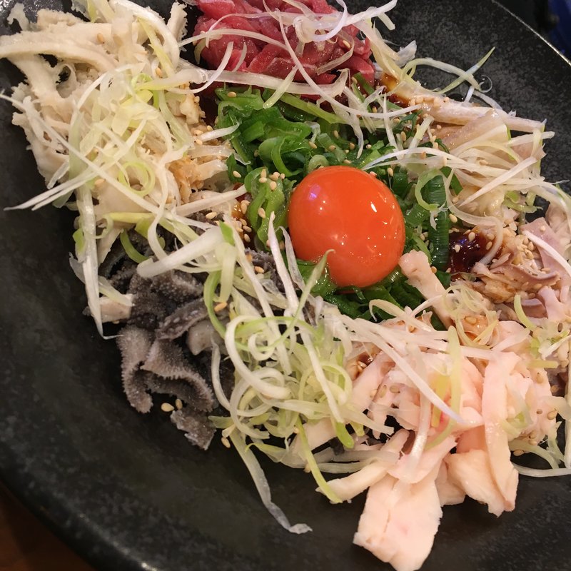 ミックス刺し(芝浦食肉 大森店)