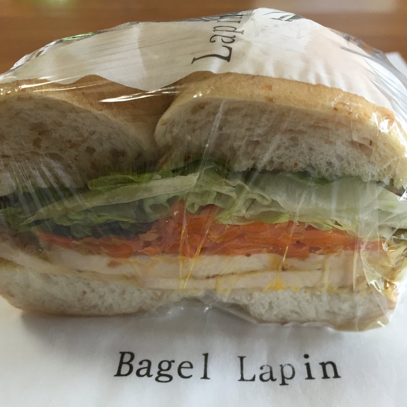 ハニーマスタードチキン(Bagel  Lapin)