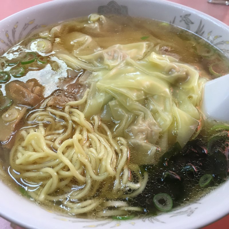 ワンタンメン(上海楼)