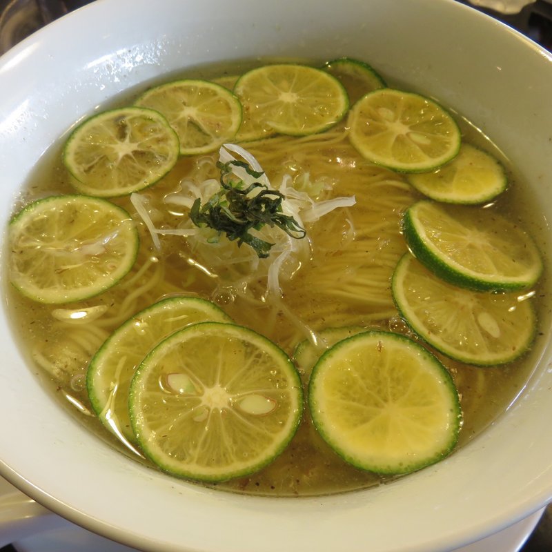 すだち塩らーめん(らーめん工房りょう花 今治店)