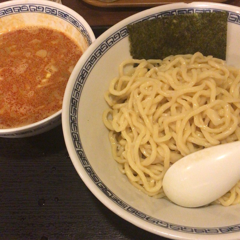 辛いつけ麺(けんみん)