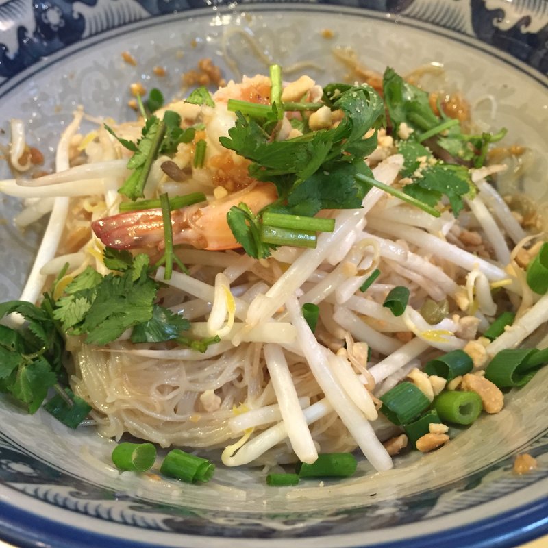 タイ風油そば(ティーヌン・ダイニング 渋谷道玄坂店  （TINUN）)