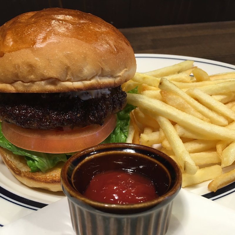 ONEsクラシックバーガー(ONE THE DINER （ワンザダイナー）)