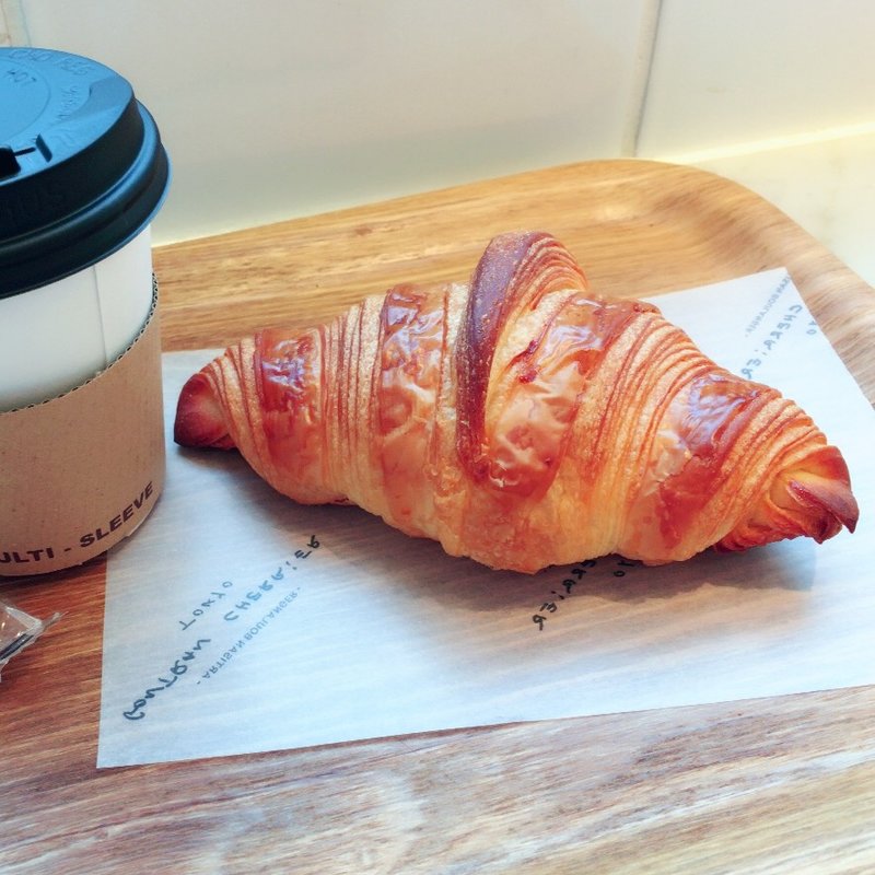 クロワッサン(BOUL'ANGE 新宿サザンテラス店)