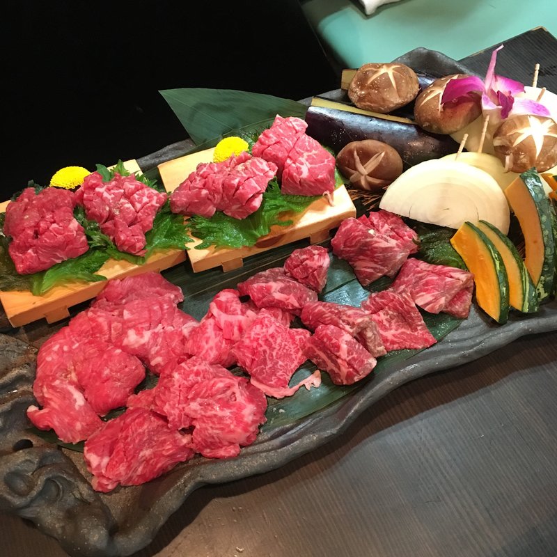 お肉の盛り合わせ(浪花焼肉 肉タレ屋)