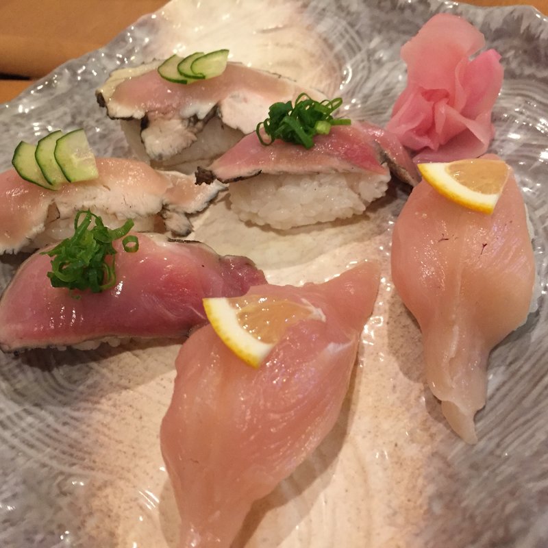 地頭鶏寿司3貫(雅弥 （【旧店名】吉よし）)