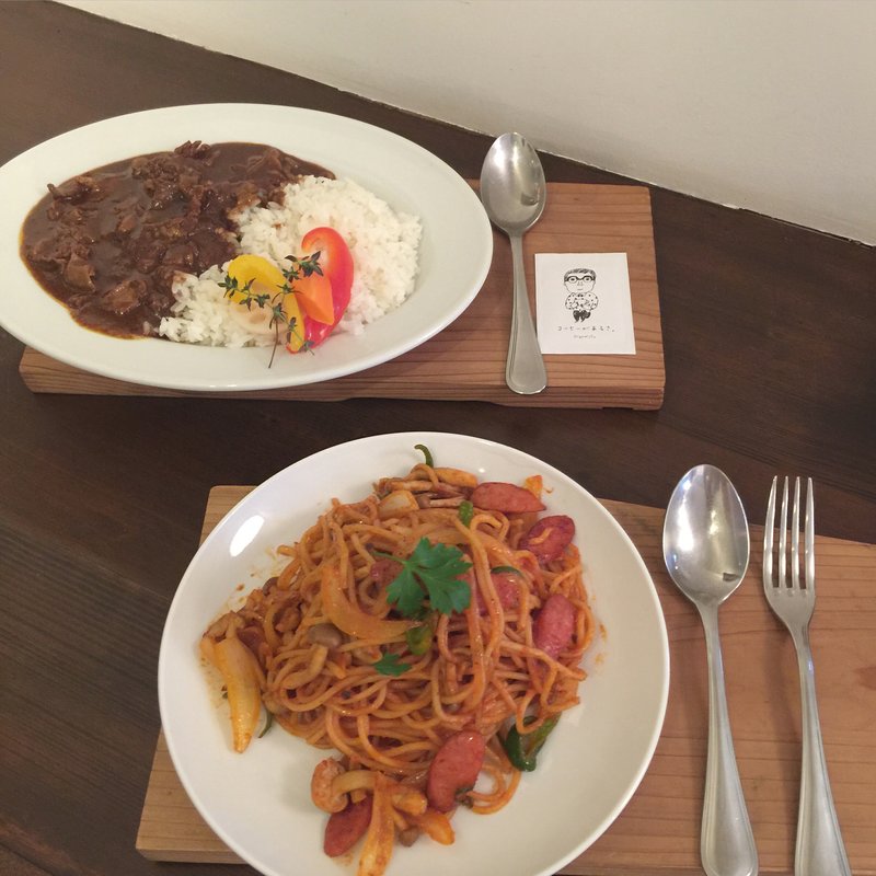 ハヤシライス・ナポリタン(本とコーヒー tegamisha)