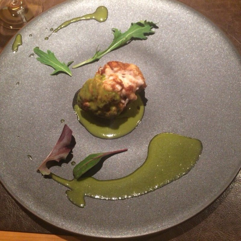 白子のソテー(神戸の隠れ家レストラン『柏木』 独創的なフュージョン料理と温かなおもてなし)