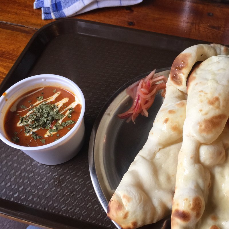 辛口バターチキンカレー(インドカレーSOL （インドカレースパイスオブライフ）)