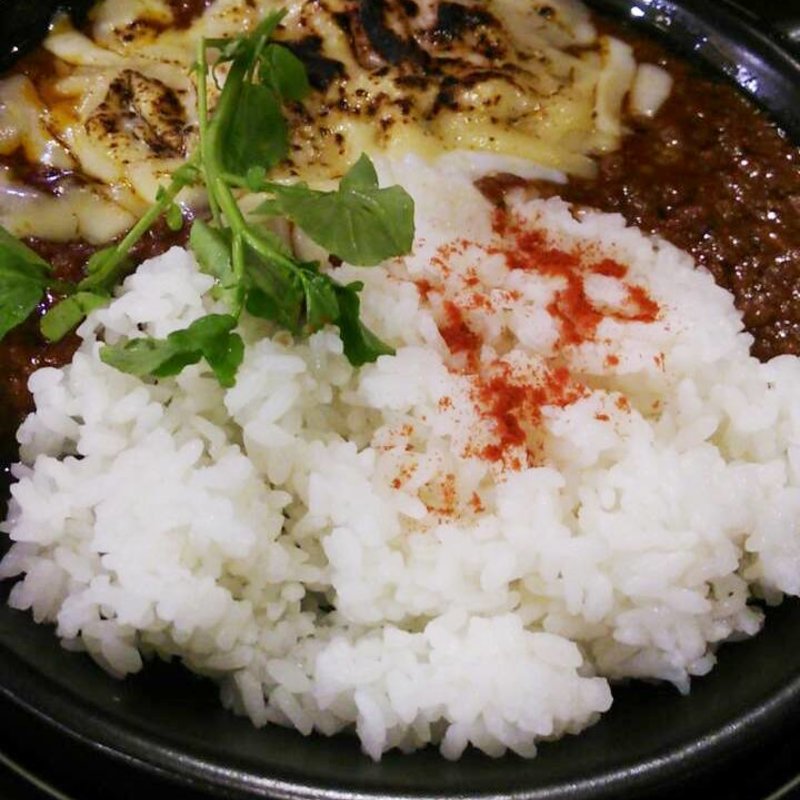 サーモンとほうれん草のクリームオムライス