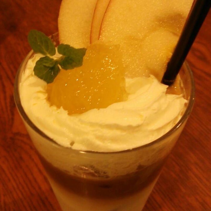 アイスアップルラテ(中国料理 「王朝」 ヒルトン大阪 （オウチョウ）)