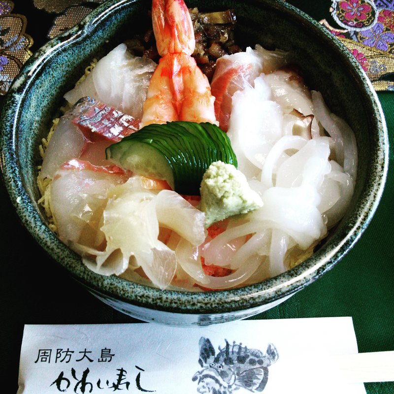 海鮮丼(並)(かわい寿し)