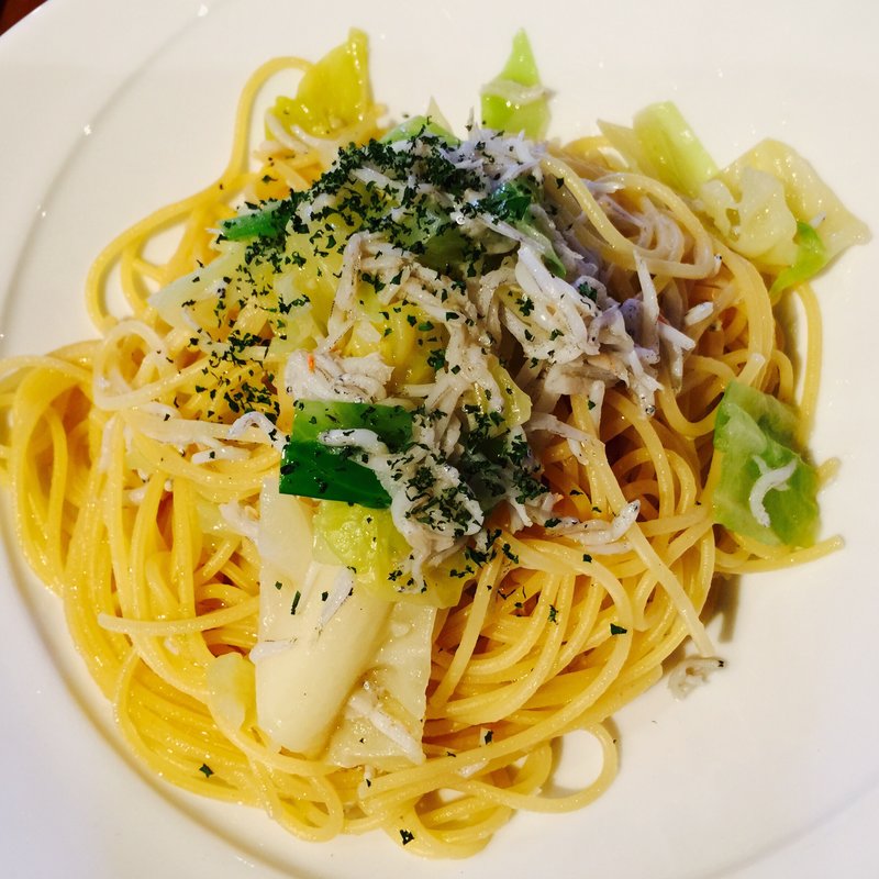 愛知産 しらすとキャベツのビアンコ(ルレ・サクラ)