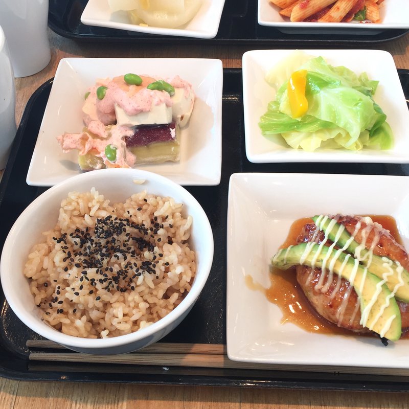 FOOD SET(パリヤ PARIYA みなとみらい店)