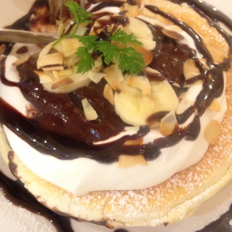 バナナショコラ(カフェ　ド　ヴォアラ （Cafe de Voila【旧店名】ヴォアラカフェ）)